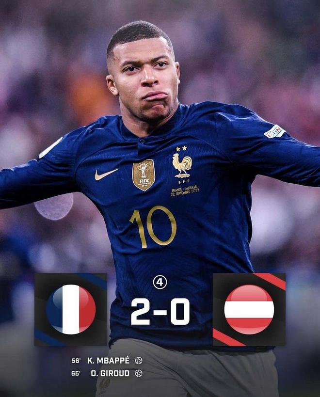 多特蒙德球迷挂横幅，反对海外比赛并攻击西甲高层（多特蒙德球迷打出标语，抵制海外办赛并抨击西甲高层）