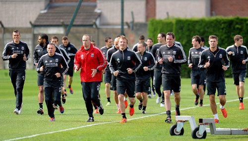 NBA球员伤病名单更新及球队影响（NBA伤病动态更新与各队影响解析）