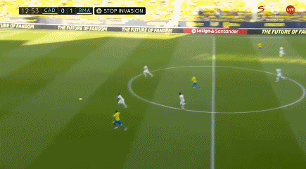 简直令人叹为观止，11年前的今天，拉姆塞打进了欧冠历史上最伟大的进球之一（11年前的今天，拉姆塞奉上欧冠史诗级神作，震撼至今）