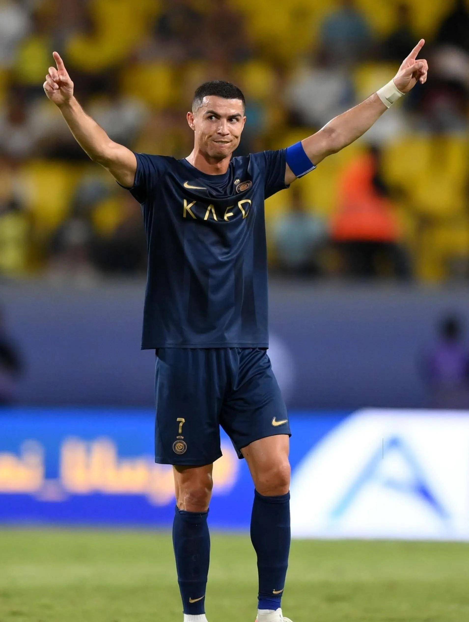 中国U17vs文莱U17：邝兆镭、万项首发，何思凡、金昱成出战（中国U17迎战文莱U17：邝兆镭、万项先发，何思凡、金昱成出战）