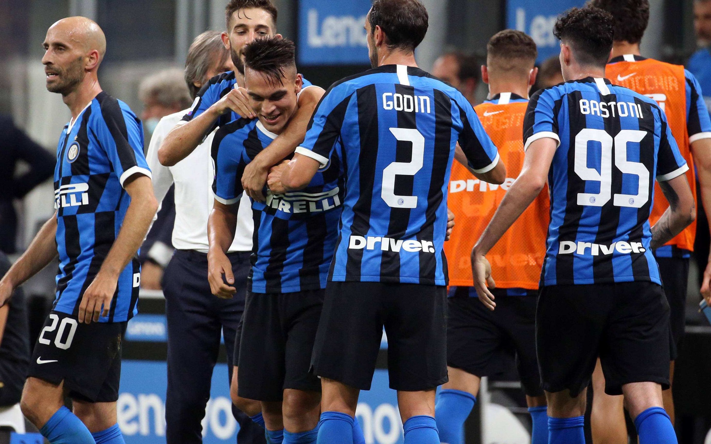 阿斯：伯纳乌本赛季收入将超4亿欧元，力助皇马大幅增收（阿斯：伯纳乌本季营收预计突破4亿欧元，助皇马收入大幅增长）