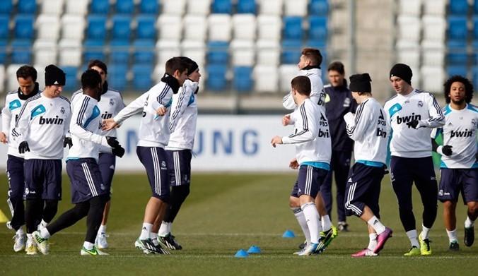 球星晒训练照：永远向前（球星晒训练照：永不止步）