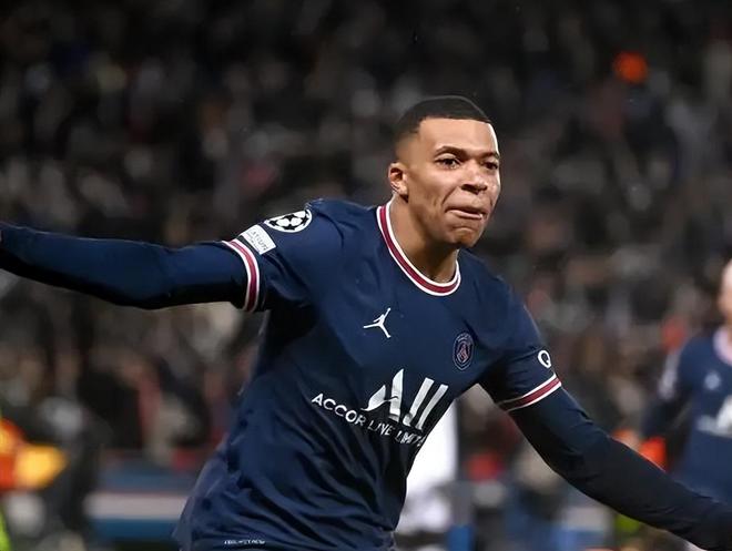 斯洛特：萨拉赫有权不满但不该向媒体说 俱乐部需要做出处理（斯洛特：理解萨拉赫不满，但不应对媒体发声，俱乐部需作出处理）