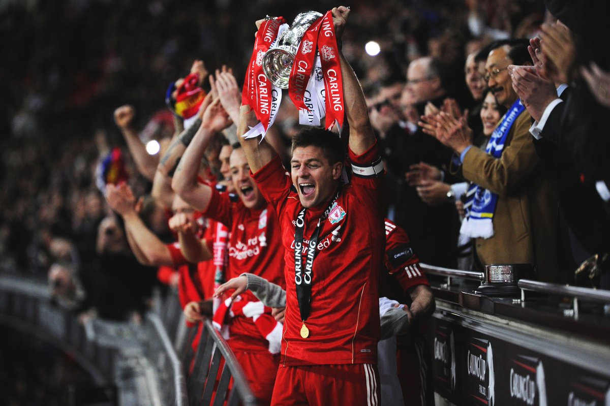 梁靖崑一脸沮丧令人心疼！10-6手握赛点被逆转 腰椎伤病困扰他9个月（梁靖崑10-6握赛点仍被逆转，落寞神情惹人心酸；腰椎伤势缠身已9个月）