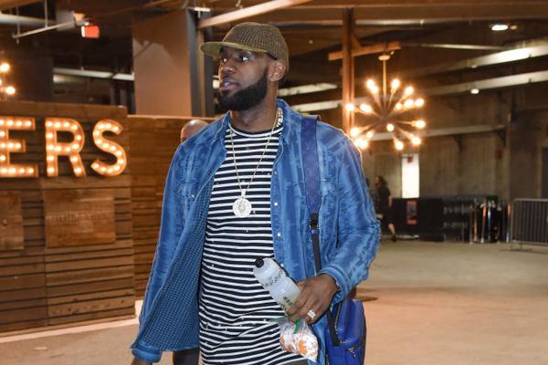 26年前的8月3日：亨利从尤文图斯加盟阿森纳（回顾26年前的8月3日：亨利自尤文图斯转投阿森纳）