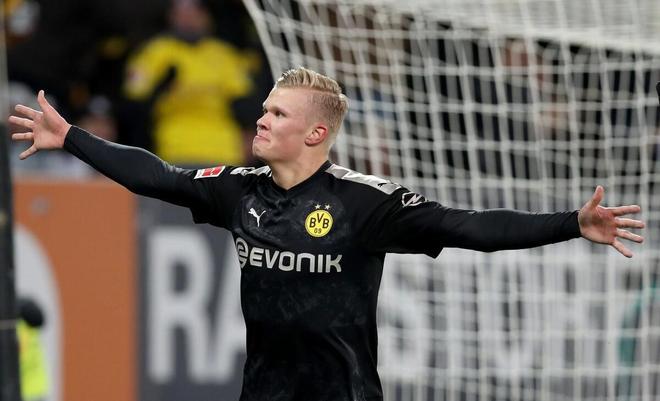 随着曼城1-2，利物浦0-3，英超最新争冠形势出炉：天助阿森纳得利（曼城1-2、利物浦0-3，英超争冠格局突变：阿森纳坐收渔利）