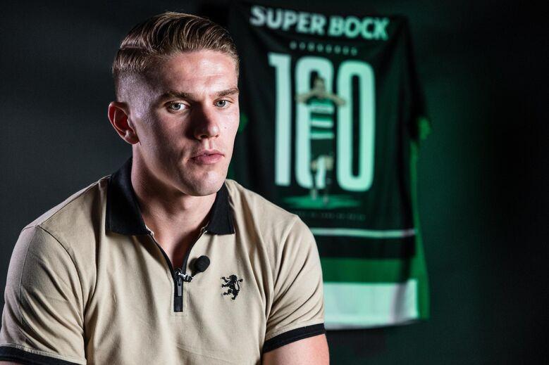 广岛三箭3-1柏太阳神夺冠，热尔曼-良、东俊希建功（广岛三箭3比1击败柏太阳神加冕，热尔曼-良与东俊希破门）