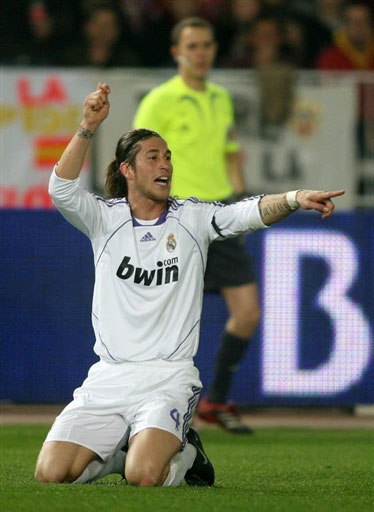 对手直接被晃在原地（一晃让对手当场定格）