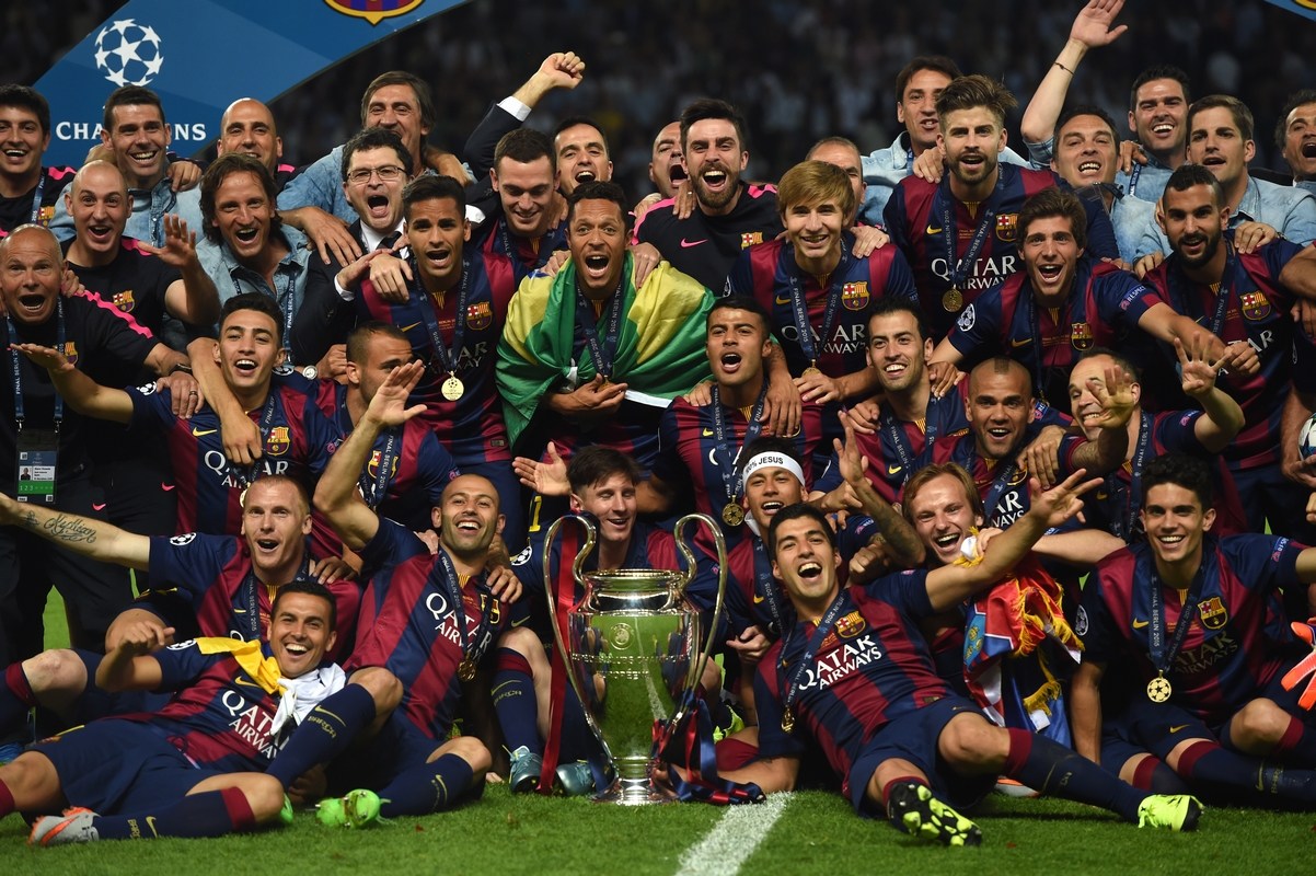 阿森纳曾4次在圣诞节前登顶，但也被曼市双雄四杀无缘夺冠（阿森纳曾四度圣诞前领跑，却被曼市双雄主客场双杀，终与冠军无缘）