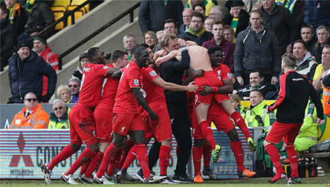 意媒：上个月跖骨骨折的梅雷特还将缺阵20天，意超杯有望复出（意媒：梅雷特上月跖骨骨折，预计再缺阵20天，意超杯或将复出）