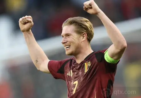 塞尔希奥：奥亚萨瓦尔归队在即；没有人对球队现状感到满意（塞尔希奥：奥亚萨瓦尔即将回归，球队现状无人满意）