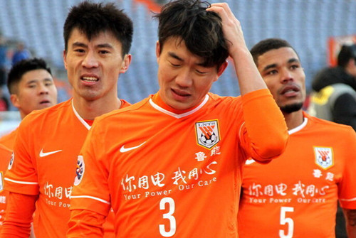 剑南春丨尤文客场1-1佛罗伦萨，科斯蒂奇、曼德拉戈拉世界波（剑南春丨尤文客平佛罗伦萨1-1，科斯蒂奇与曼德拉戈拉远射建功）