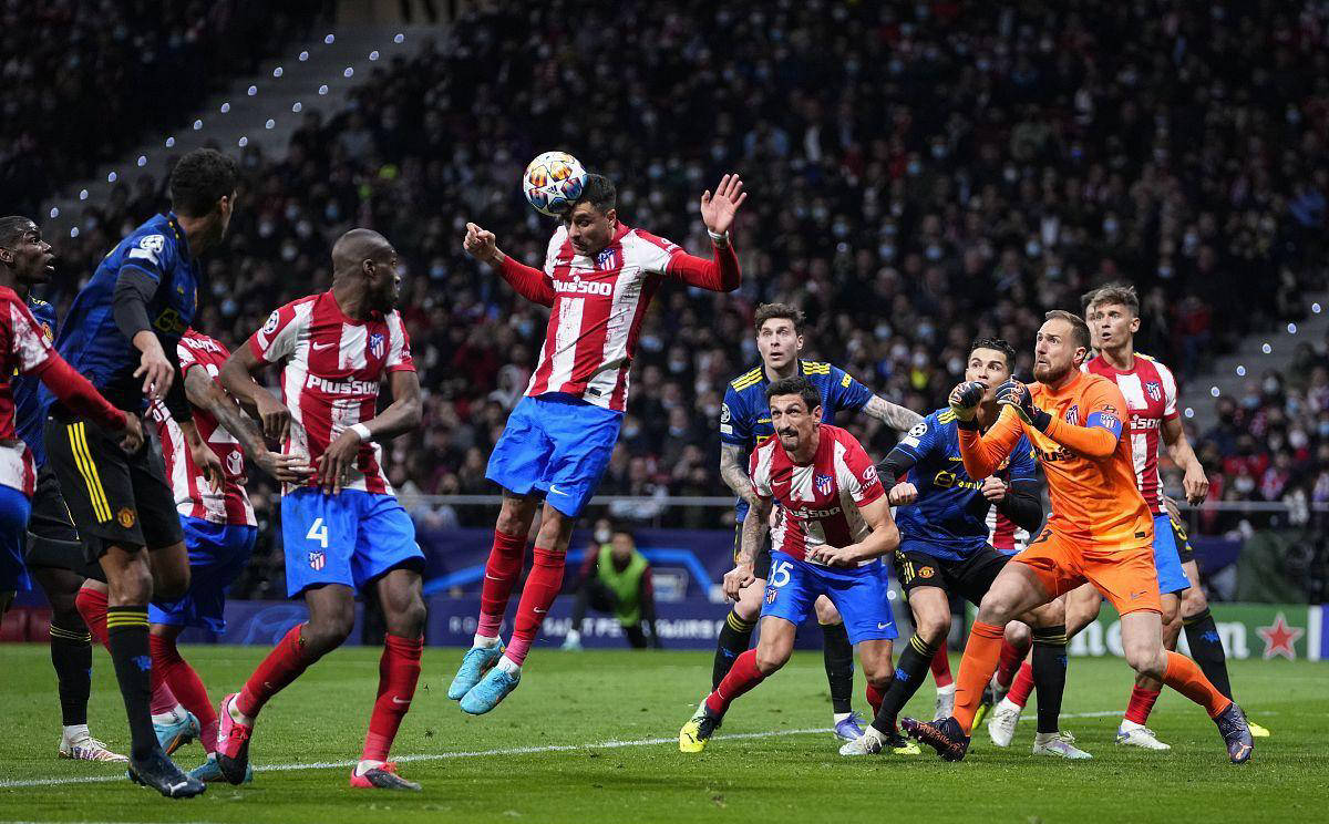 足球报：张外龙这几年一直关注铜梁龙，冲超后他独坐良久（足球报：张外龙多年关注铜梁龙，升入中超后他独自坐了很久）