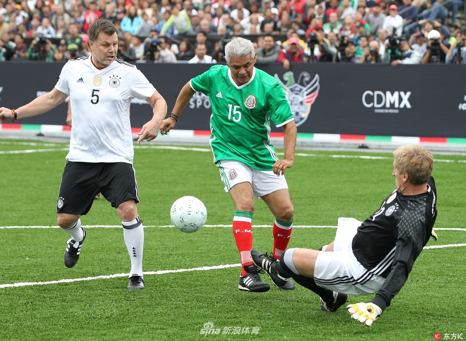 足球这项运动陪伴了我整个初高中，今天我十八岁了，...（十八岁这一天，致与足球相伴的初高中岁月）